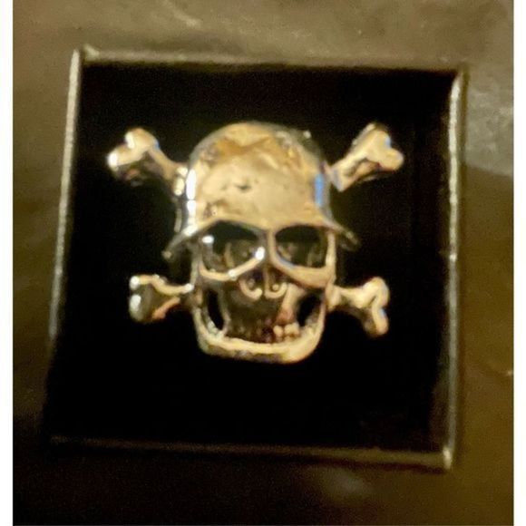 SQUARE SKULL N CROSSBONES STERLING SILVER RING - Picture 1 of 4